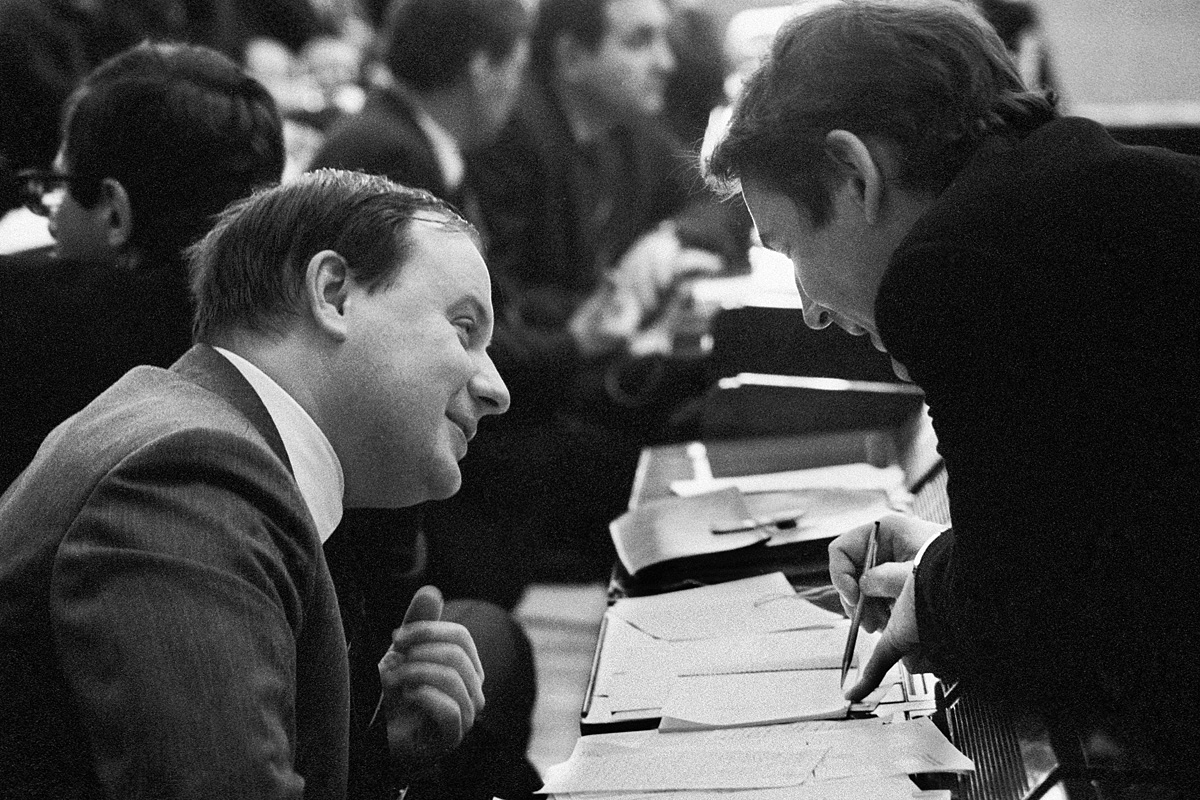 dni zatmeniya specproekt posvyashennyj sobytiyam 1991 goda