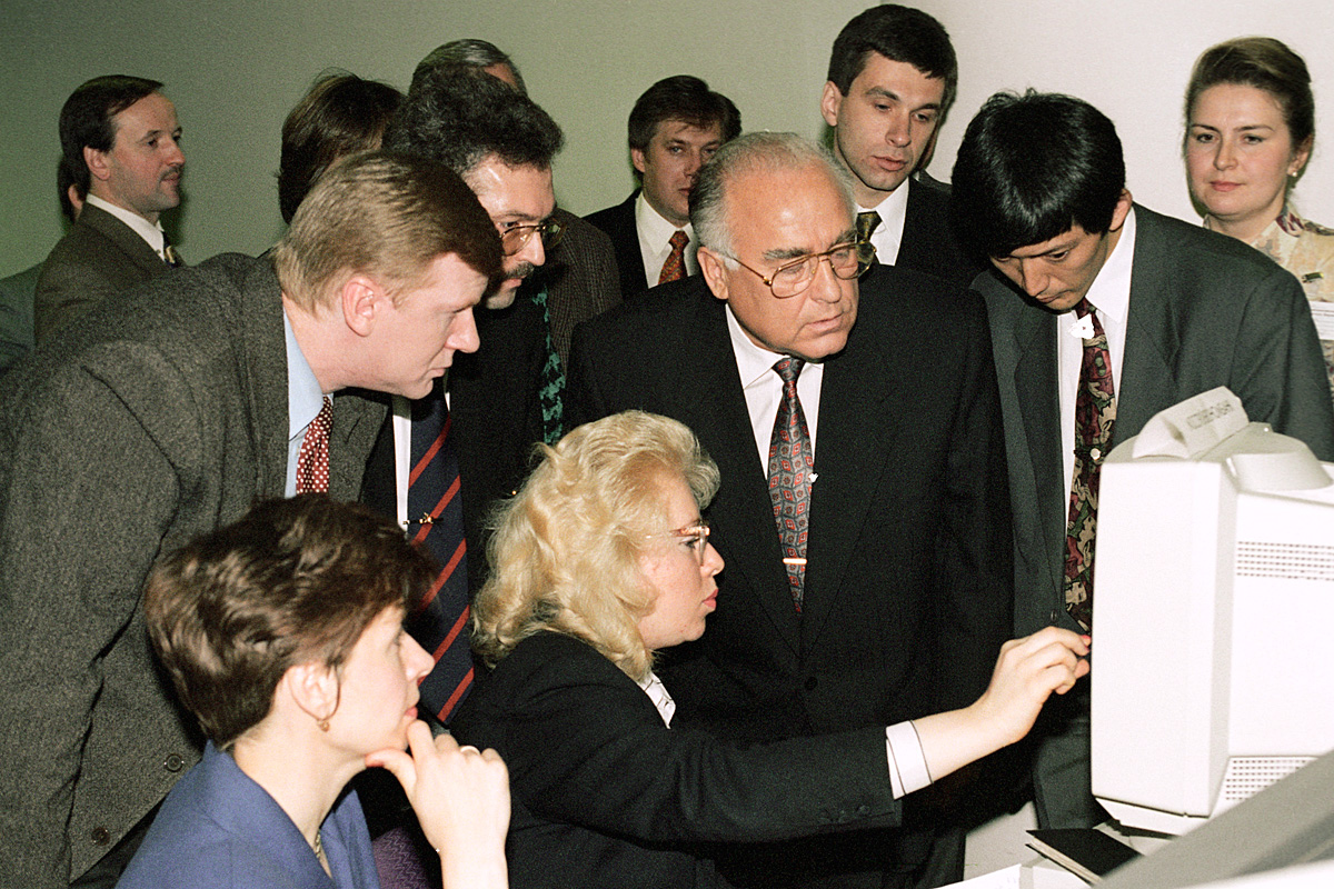 dni zatmeniya specproekt posvyashennyj sobytiyam 1991 goda